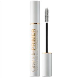 Grande pre-mascara lengthener and thickener